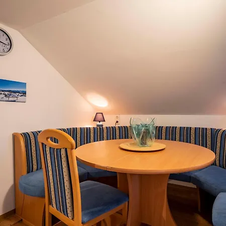 Alter Kindergarten Vakantieappartementen Apartment Bad Mitterndorf