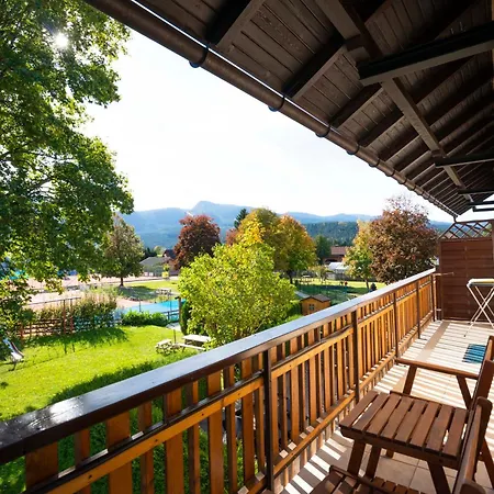 公寓 Alter Kindergarten Vakantieappartementen 巴德米滕多夫