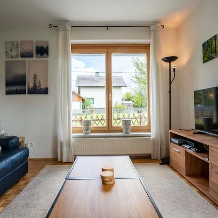 Apartmán Alter Kindergarten Vakantieappartementen Bad Mitterndorf