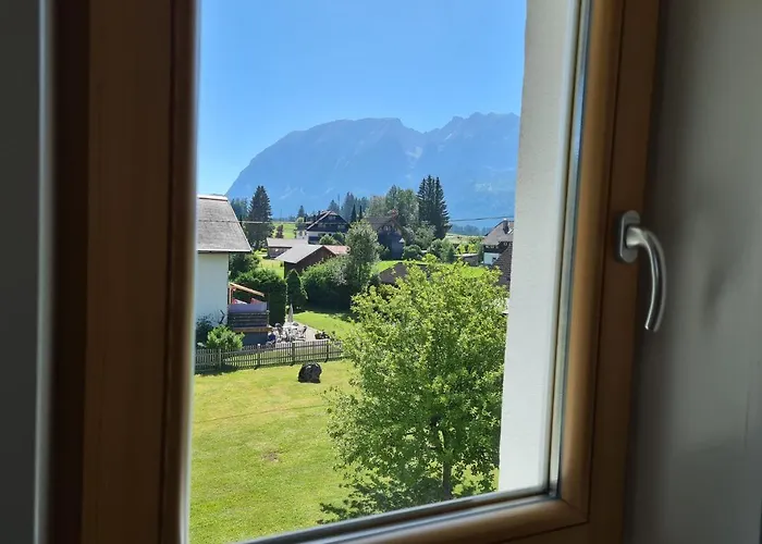 Alter Kindergarten Vakantieappartementen * 巴德米滕多夫